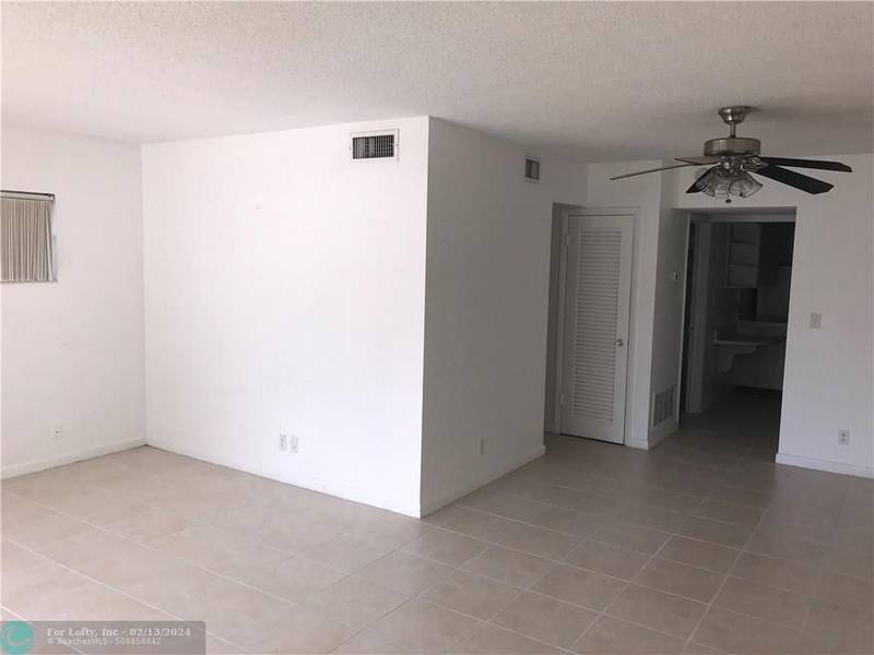 10 Hendricks Isle  #4, Fort Lauderdale, FL 33301