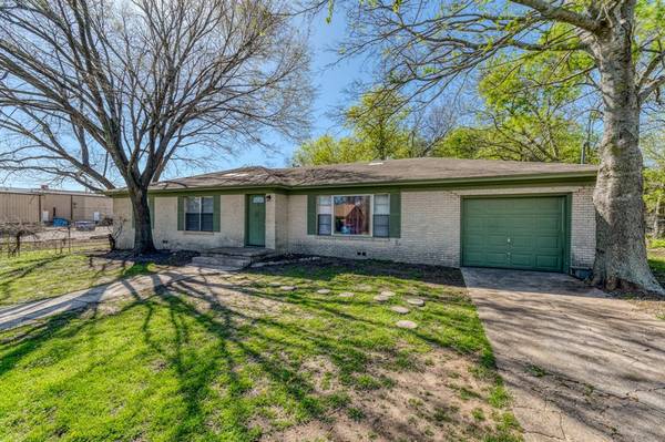 201 Wiggs, Weatherford, TX 76086