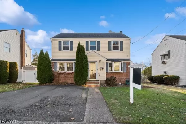 91 Cresthill Ave, Clifton City, NJ 07012