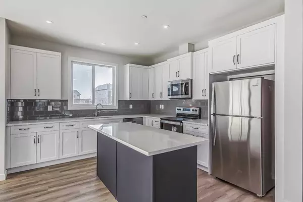 Calgary, AB T3S 0G4,197 hotchkiss WAY SE