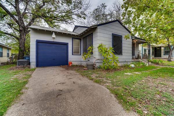 7456 Aberdeen Drive, Fort Worth, TX 76116