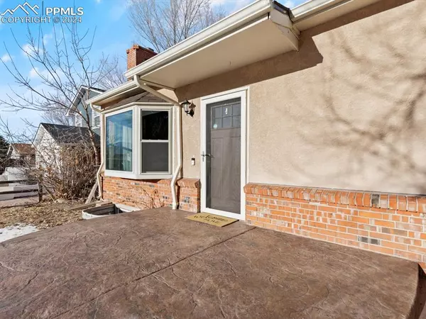 Colorado Springs, CO 80916,4922 Dewar DR