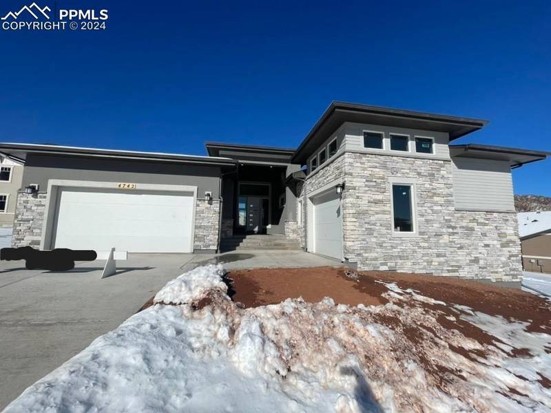 4742 Mountain Ledge LN, Monument, CO 80132