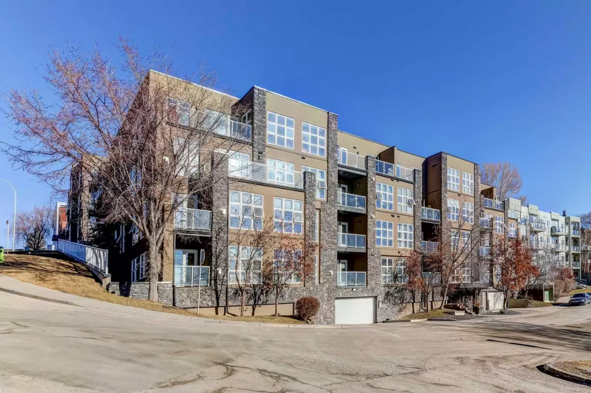 Calgary, AB T2E0L2,532 5 AVE NE #410