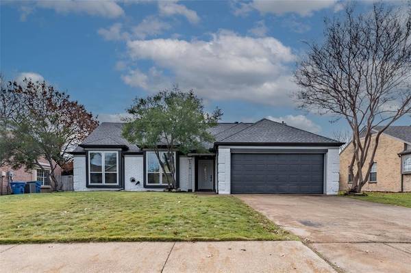 8414 Liberty Lane, Rowlett, TX 75089