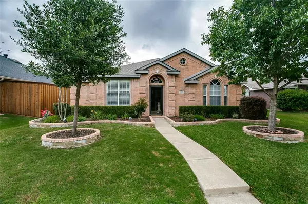 Frisco, TX 75035,8805 Oakwood Lane