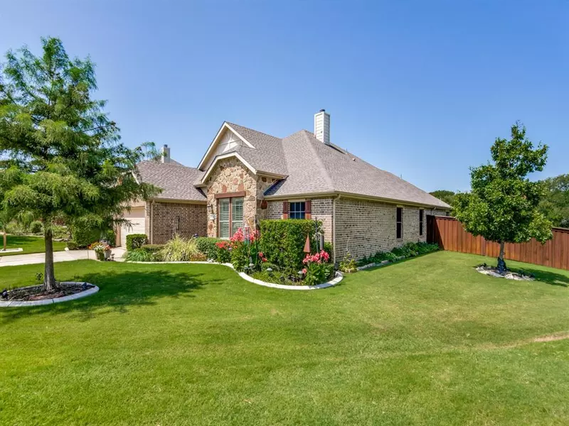 2936 Paint Horse Trail, Little Elm, TX 75068