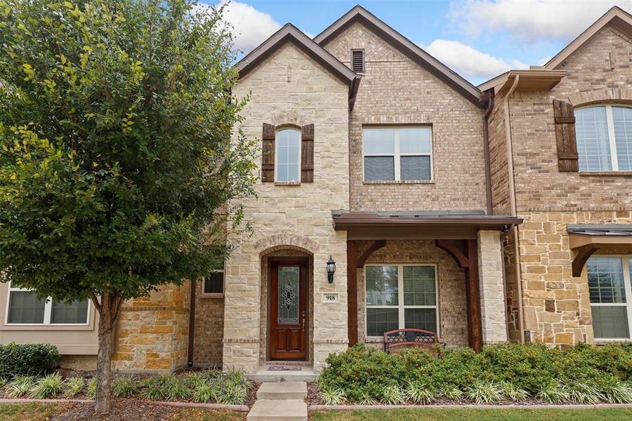 918 Dartford Drive, Richardson, TX 75081