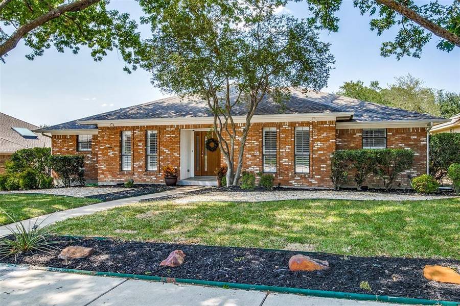 9227 Whitehurst Drive, Dallas, TX 75243