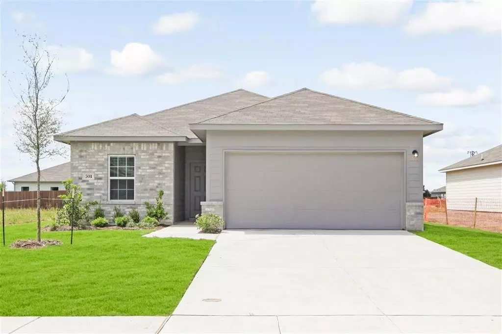 Aubrey, TX 76227,301 Countryside Dr