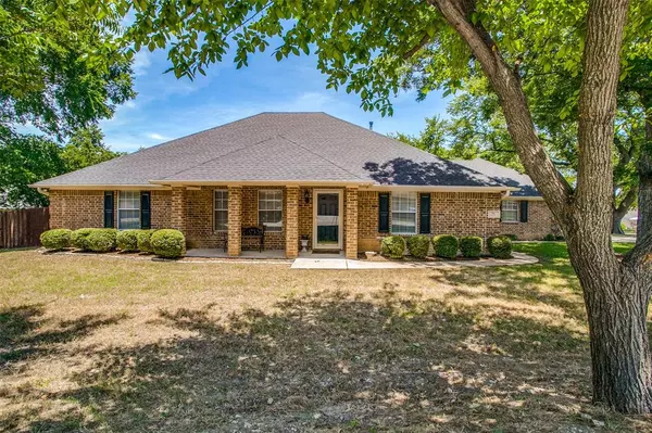 100 E Gantt Street, Princeton, TX 75407