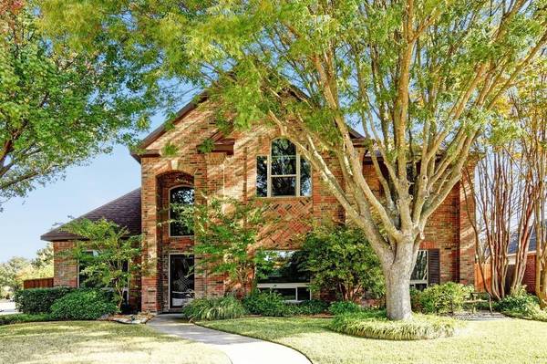 9613 Chasefield Drive, Rowlett, TX 75087