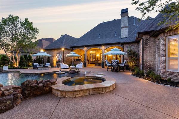 Southlake, TX 76092,221 Edinburgh Court