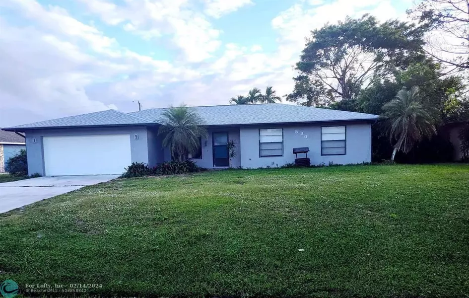 326 NE Glentry Ave, Port St Lucie, FL 34983