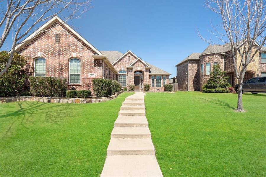 304 Parke Lake Drive, Wylie, TX 75098