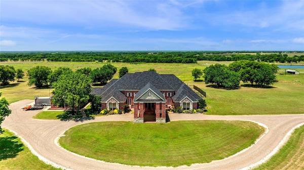 2303 Wolf Front Road, Van Alstyne, TX 75495