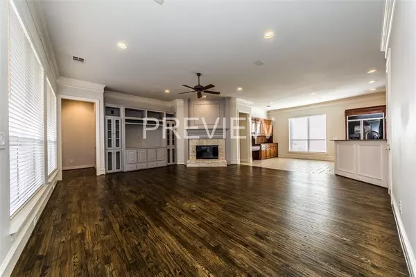 Plano, TX 75093,5704 Arrow Point Drive