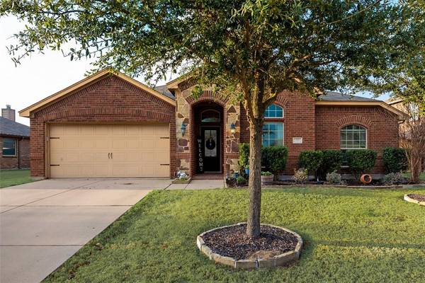 245 Wolf Drive, Forney, TX 75126