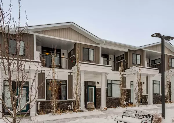 Calgary, AB T3B 6L1,206 Crestbrook Common SW