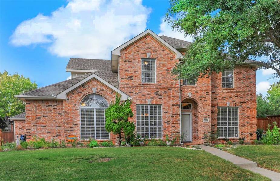 2050 Westwood Court, Frisco, TX 75033