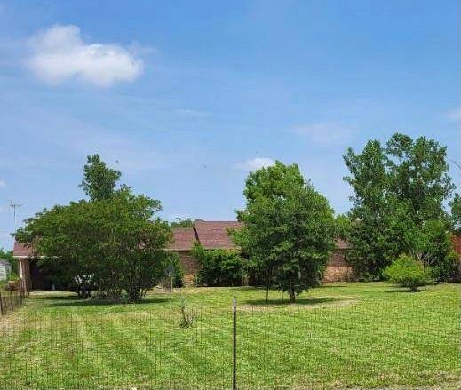 4154 Old Highway 6, Van Alstyne, TX 75495