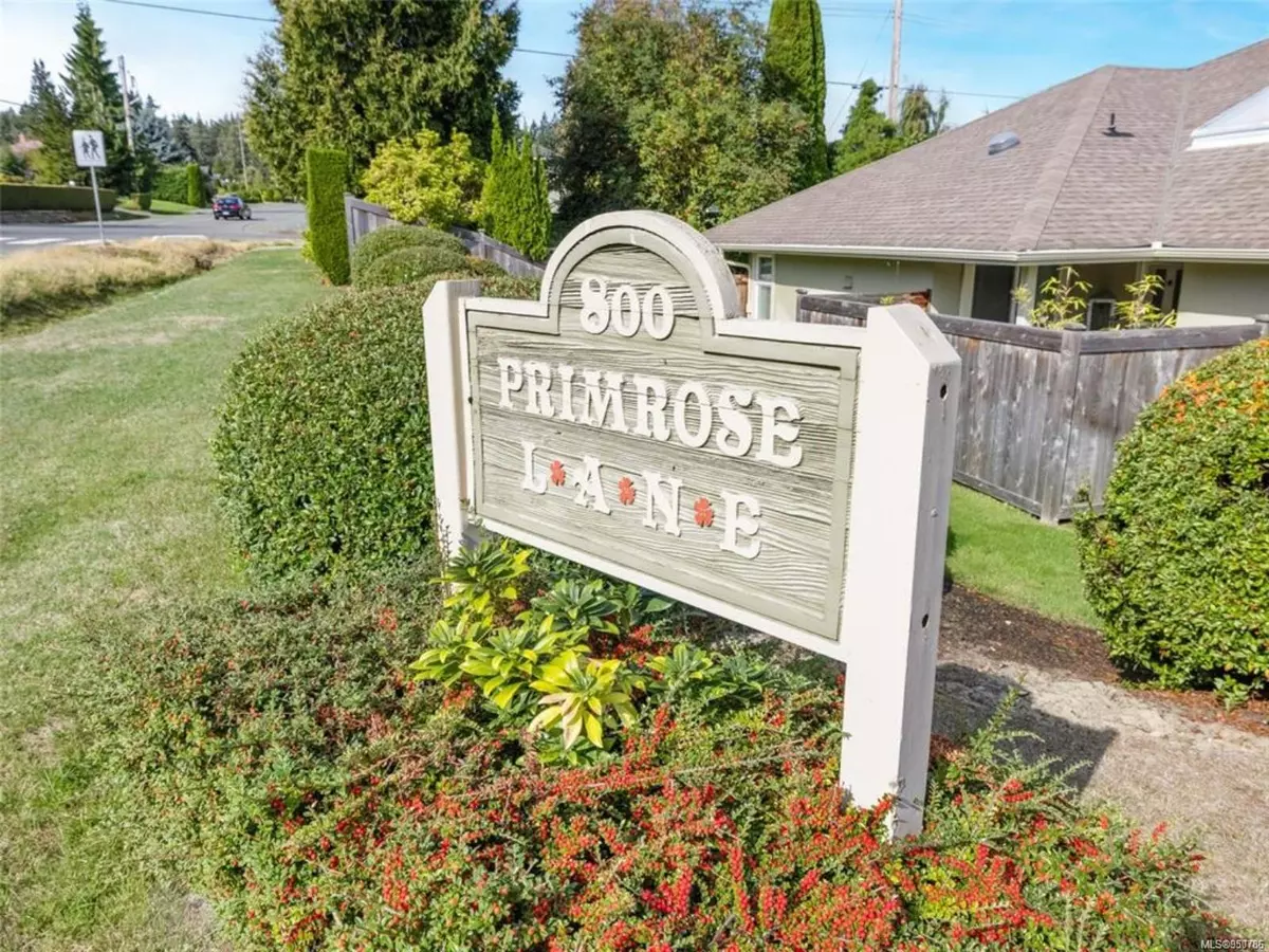 Qualicum Beach, BC V9K 1N9,800 Primrose St #7