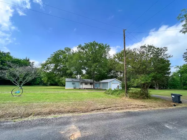 Mount Vernon, TX 75457,215 County Road Se 4265