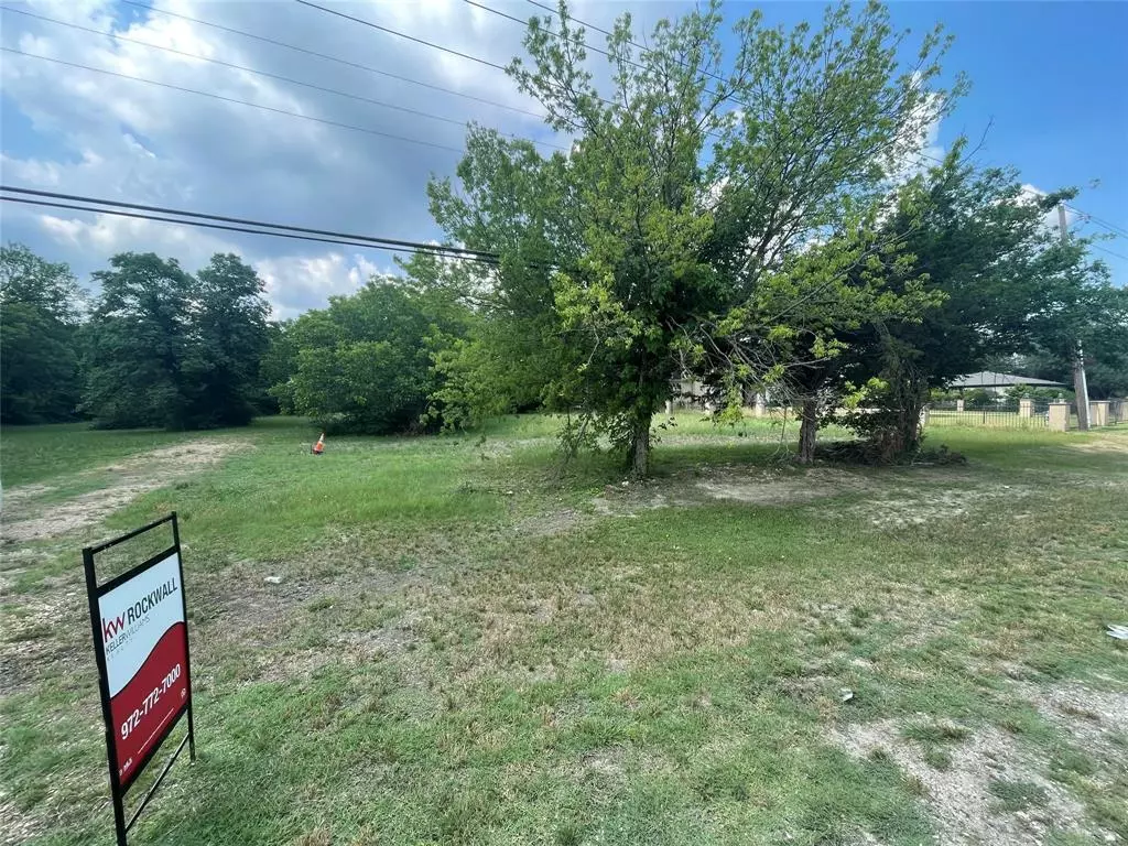 Desoto, TX 75115,1128 W Pleasant Run Road