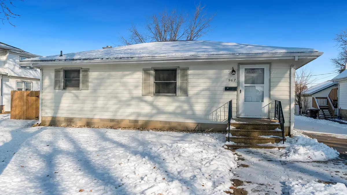 Rochelle, IL 61068,567 S 2nd Street