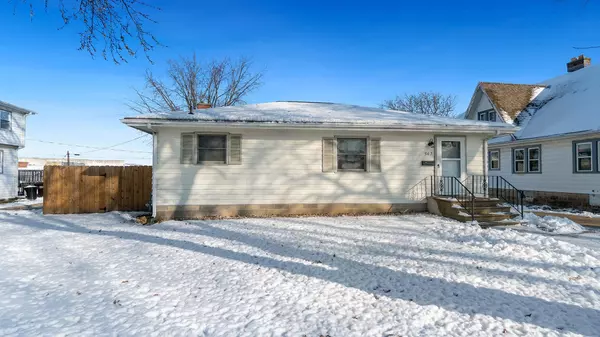 Rochelle, IL 61068,567 S 2nd Street