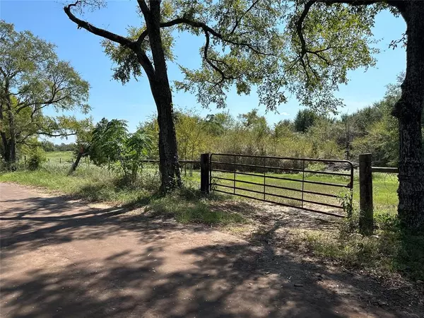 Oakwood, TX 75855,TBD TRACT 2 FCR 296