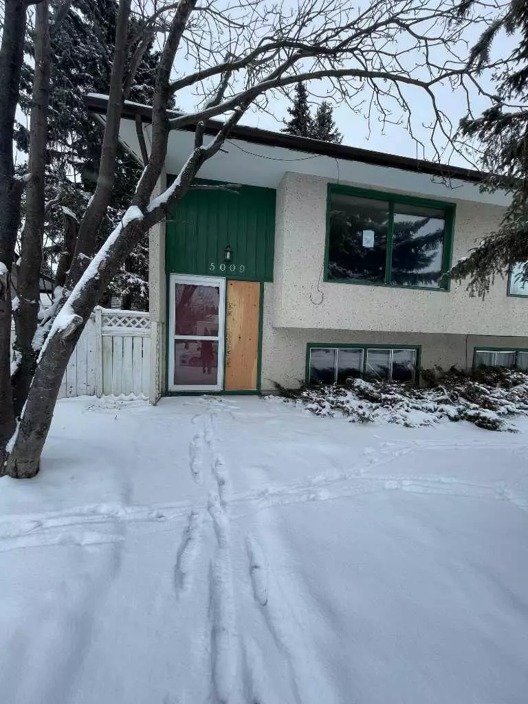 Rocky Mountain House, AB T4T 1G5,5009 58 Street Close