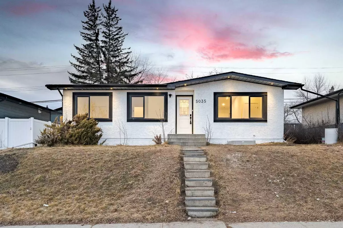 Calgary, AB T2K 3T9,5035 Trelle DR NE