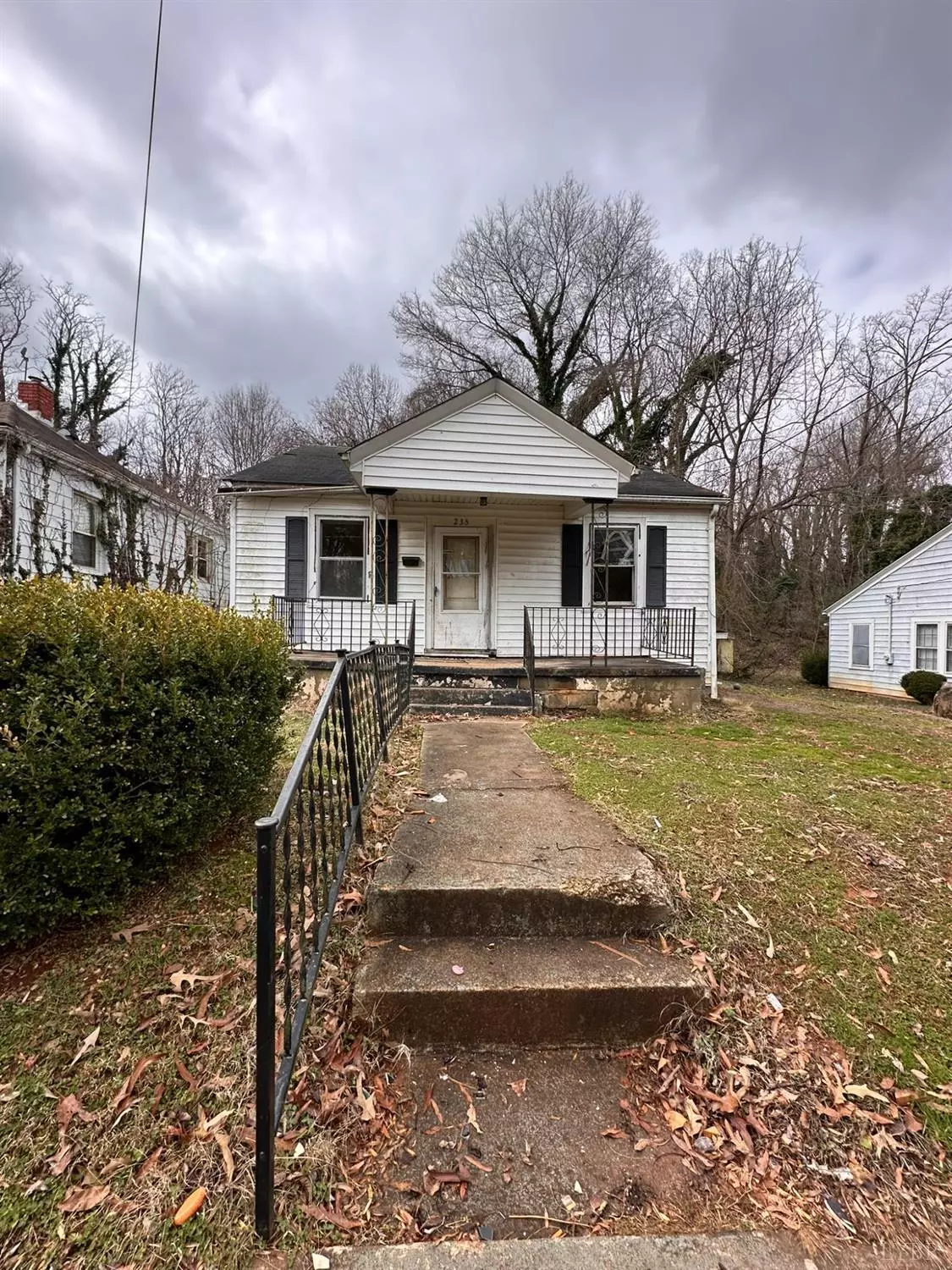 Danville, VA 24540,235 Jordan ST