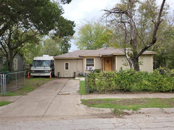 3541 Fairfax Avenue, Fort Worth, TX 76119