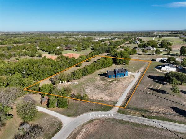 172 Rain Dance Trail,  Decatur,  TX 76234