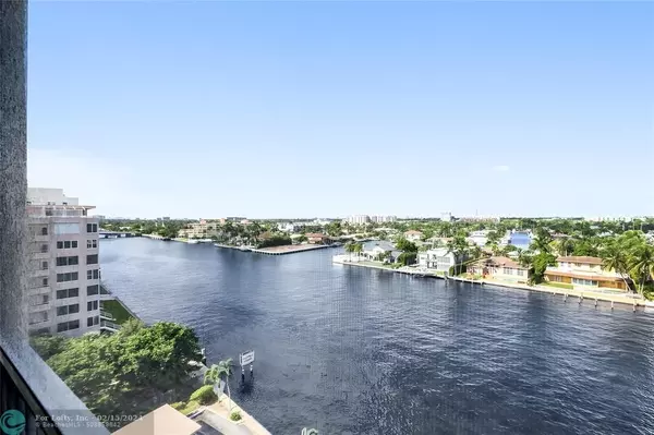 Pompano Beach, FL 33062,299 N Riverside Dr  #807