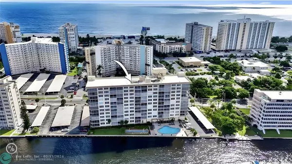 Pompano Beach, FL 33062,299 N Riverside Dr  #807