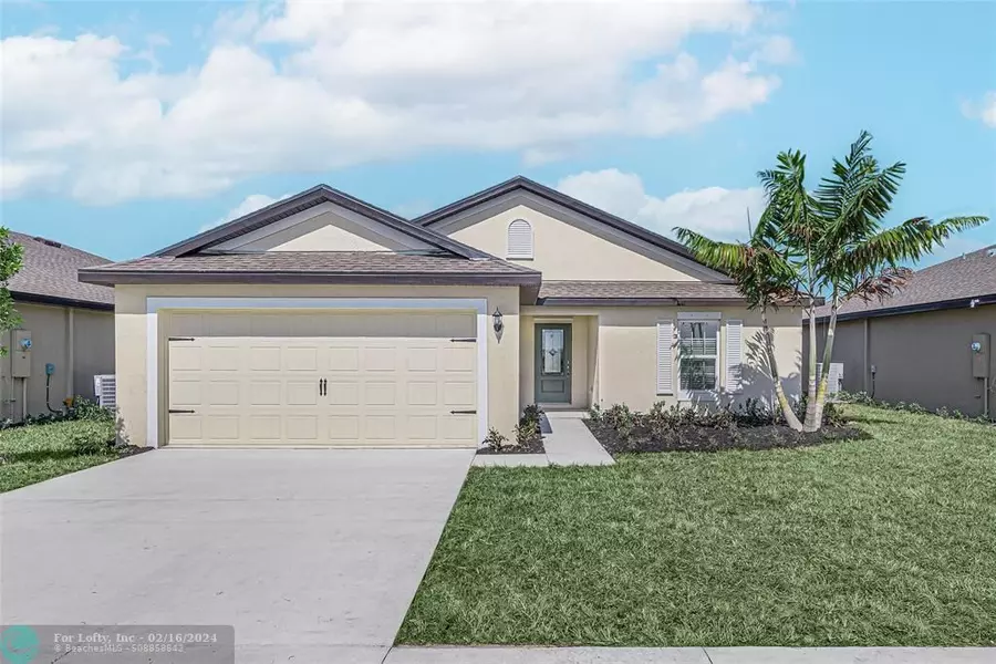 5244 Imagination Drive, Fort Pierce, FL 34947