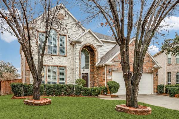 3002 Honey Locust Drive,  Euless,  TX 76039