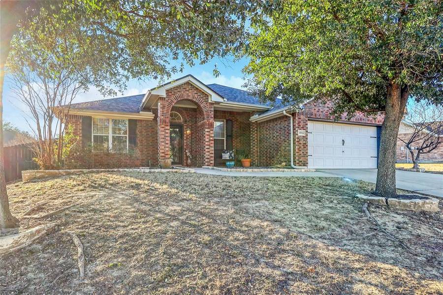 6016 Saddle Bag Drive, Fort Worth, TX 76179