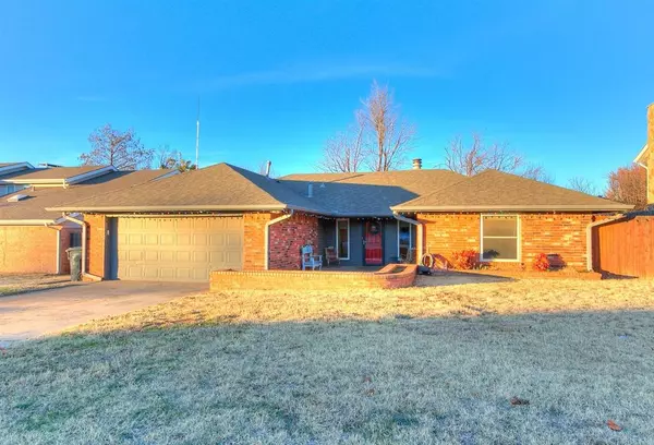 11213 NW 111th Street, Yukon, OK 73099