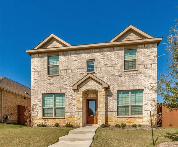 2902 S Griffin Lane, Heartland, TX 75126