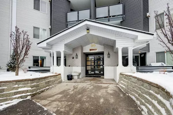 Calgary, AB T3H 3K7,30 Sierra Morena Mews SW #419