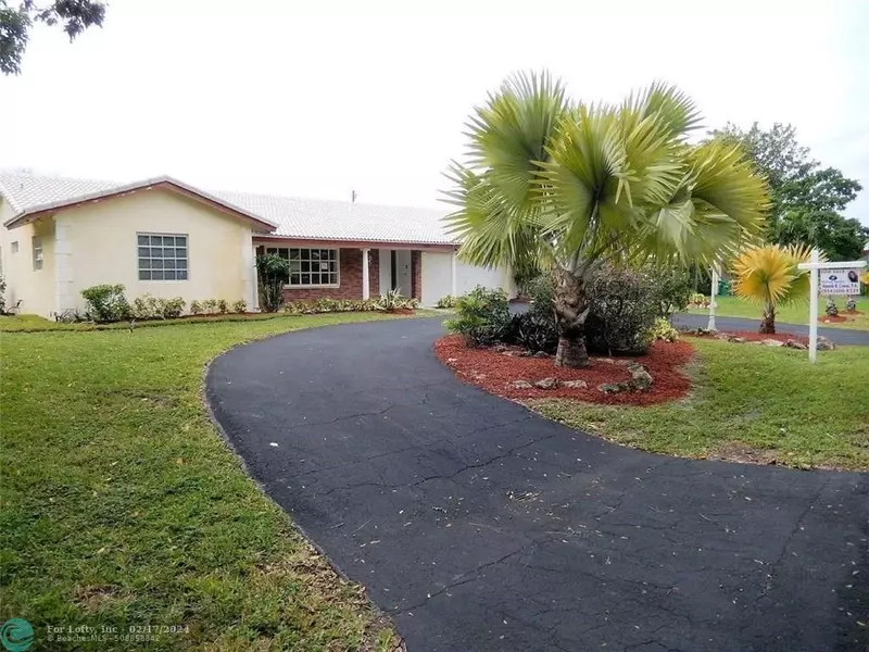 3504 NW 82ND DR, Coral Springs, FL 33065