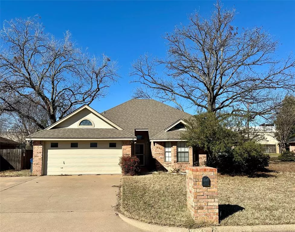 Granbury, TX 76048,1208 Chaparral Lane