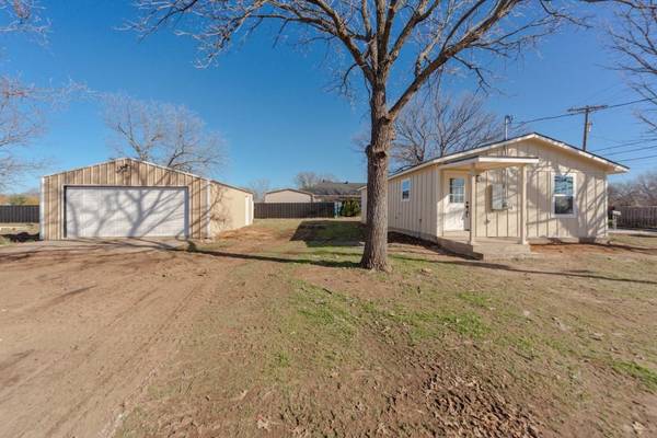 1701 Stevens Street, Bridgeport, TX 76426