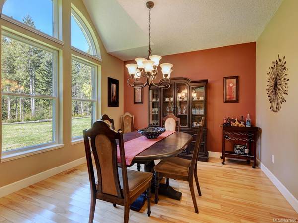 Highlands, BC V9B 6J3,1469 Red Cedar Crt