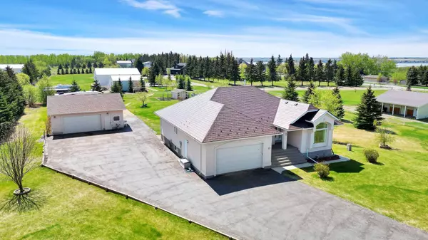 1271 Township Road 392 #201,  Rural Red Deer County,  AB T4S 1R7