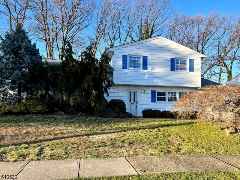 28 Varady Dr, Woodbridge Twp., NJ 08863